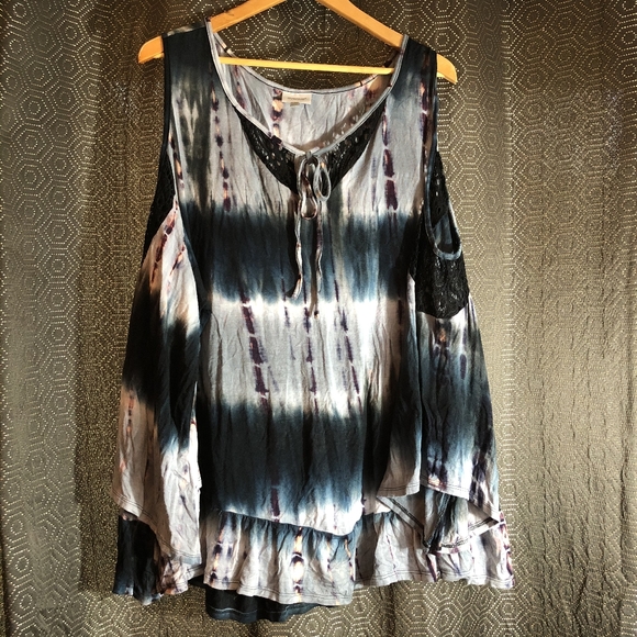 Avenue Tops - Avenue tie dye open shoulder crochet blouse Sz 5X